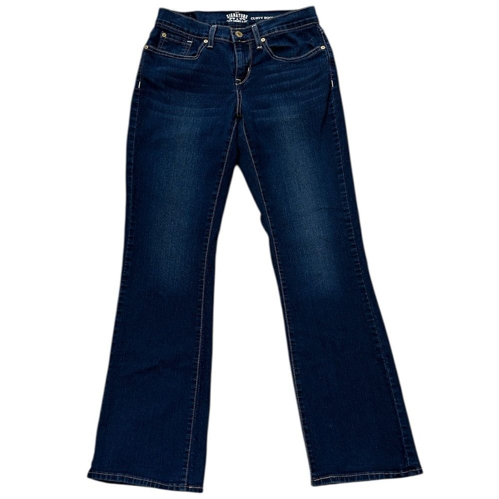 Levi’s Signature Curvy Boot Cut Jeans